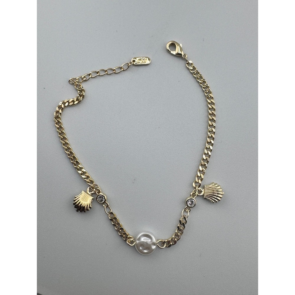 14k Gold Plated Shell and Pearl Charm Bracelet Coastal Curb Chain Jewelry